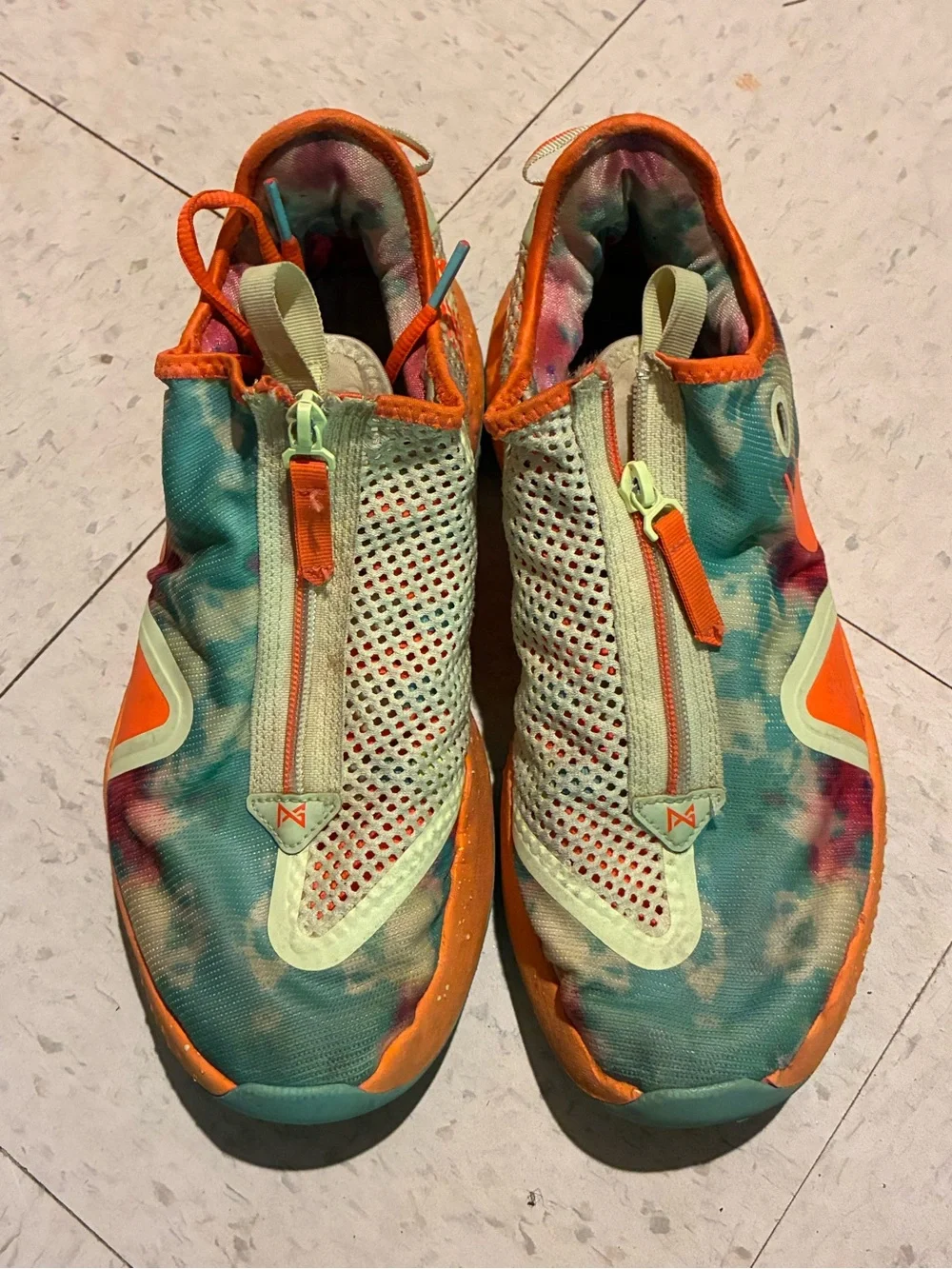 Nike colorful tie